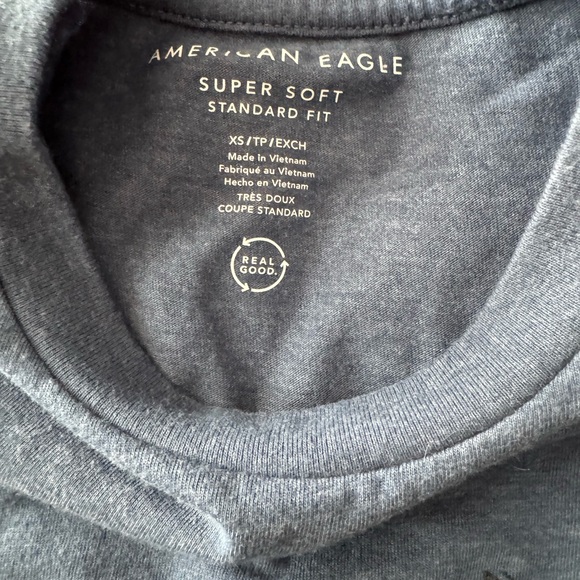 Men’s American Eagle (2) shirts - Picture 9 of 9